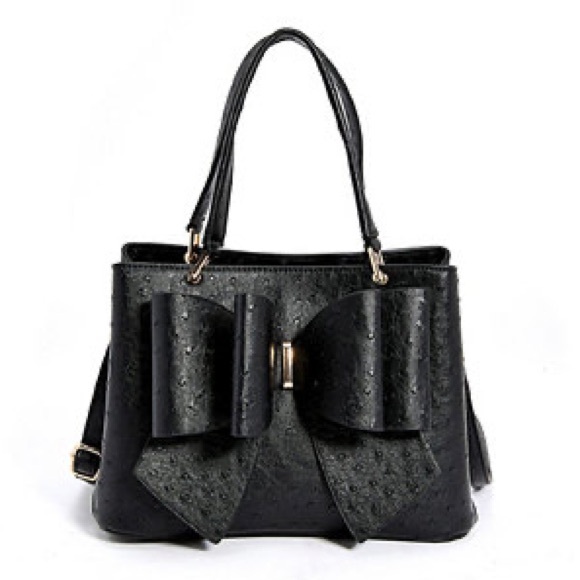 Crossi Black Faux Ostrich Leather Bow Detail Handbag - Picture 1 of 15
